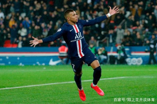 这脚任意球让门将都愣住了